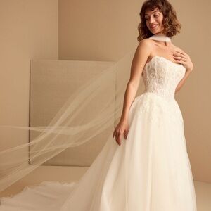 Vow’d Luxe tulle bridal scarf